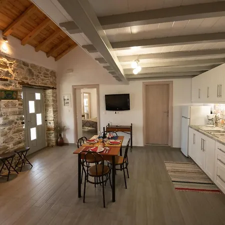 Oneiro 스코펠로스 타운